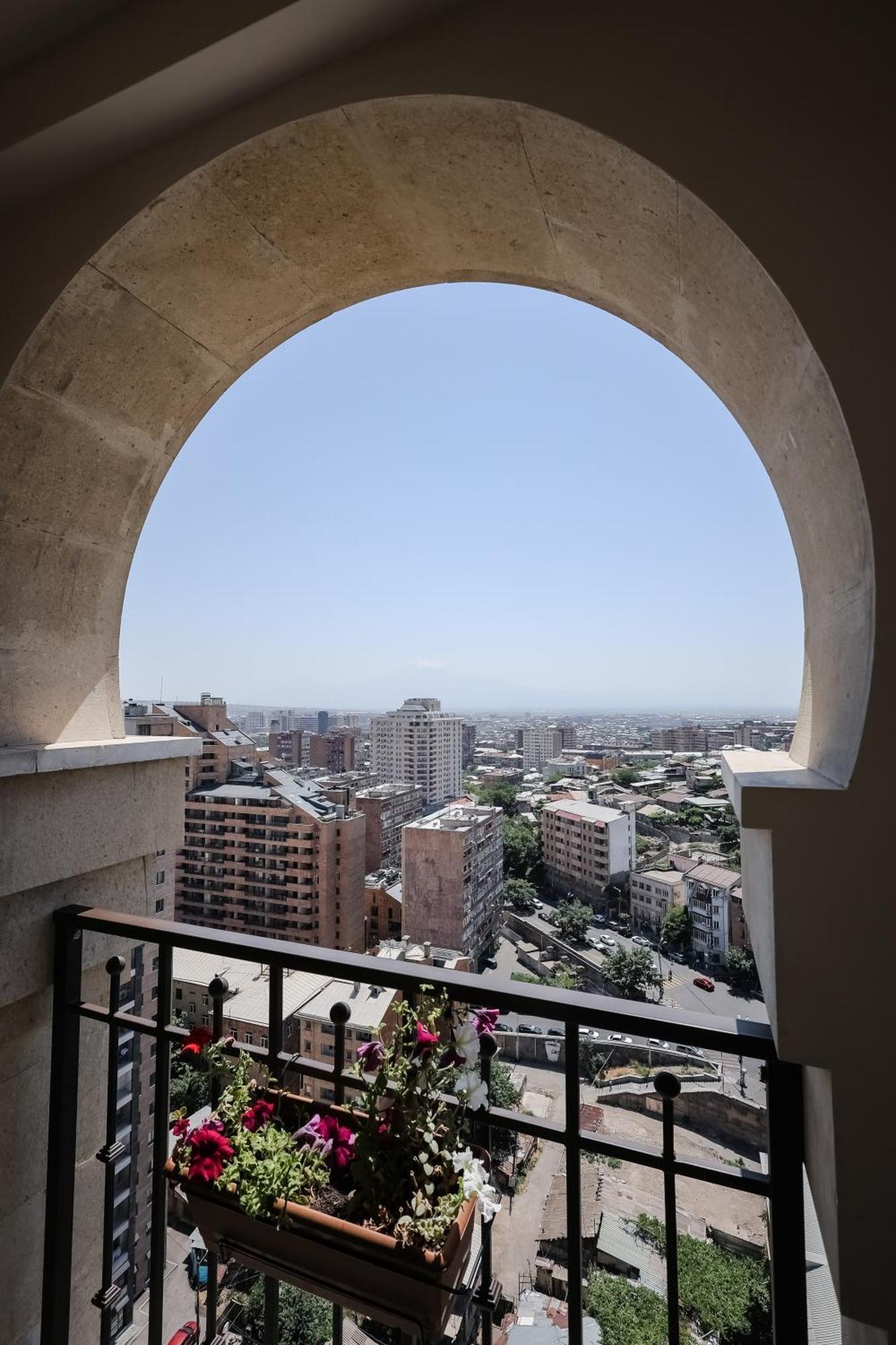 Rooftop Apart-Hotel Jereván Kültér fotó